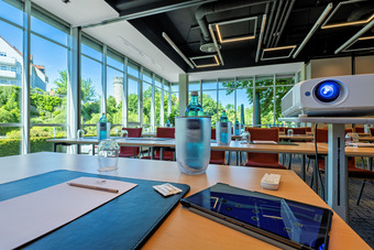 Tagungscenter mit Beamer
